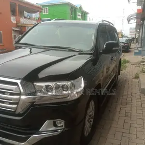 Car Rental. V8 for Hiring
