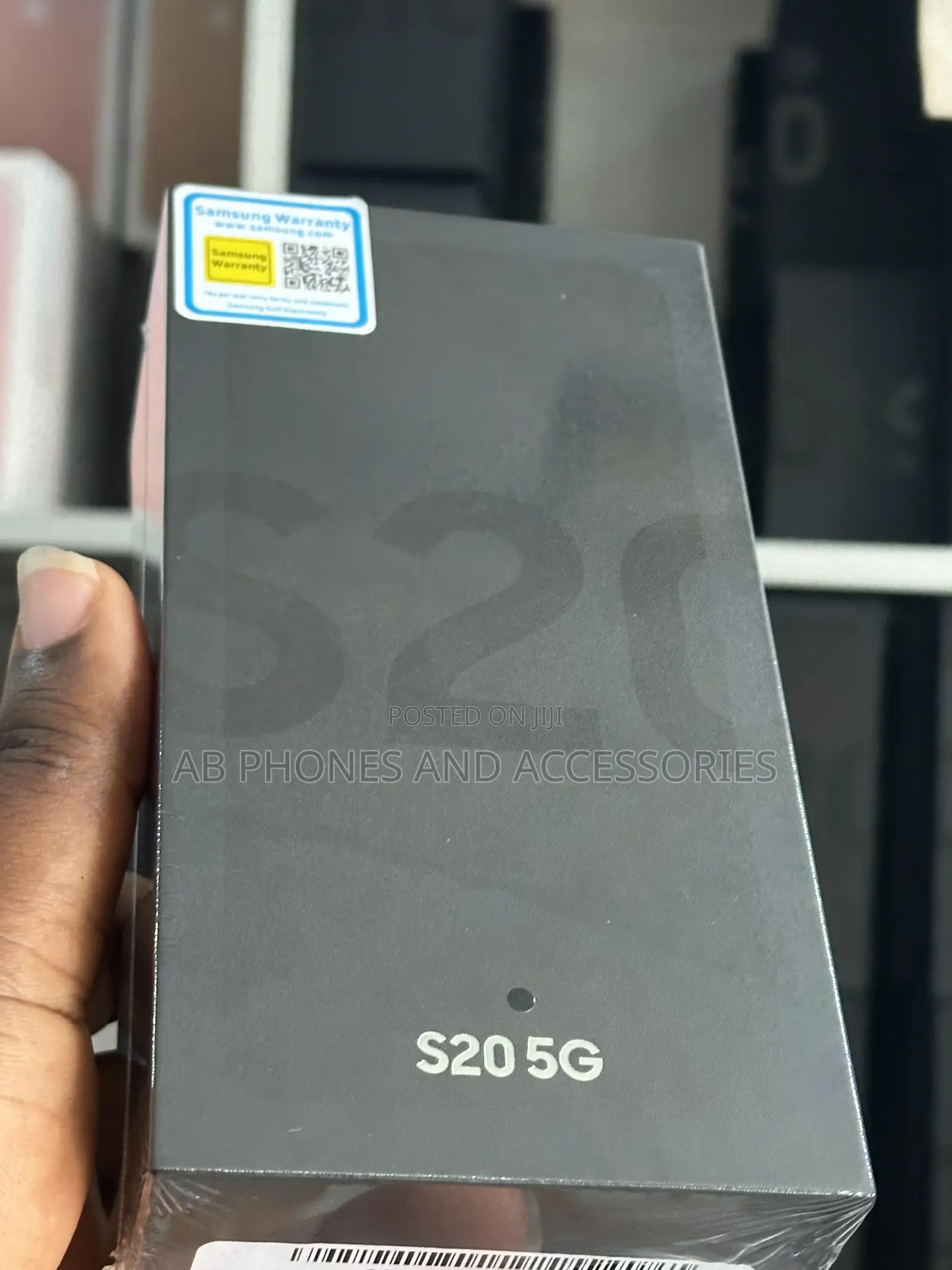 New Samsung Galaxy S20 128 GB Blue