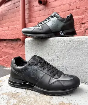 Original Louis Vuitton Run Away Black