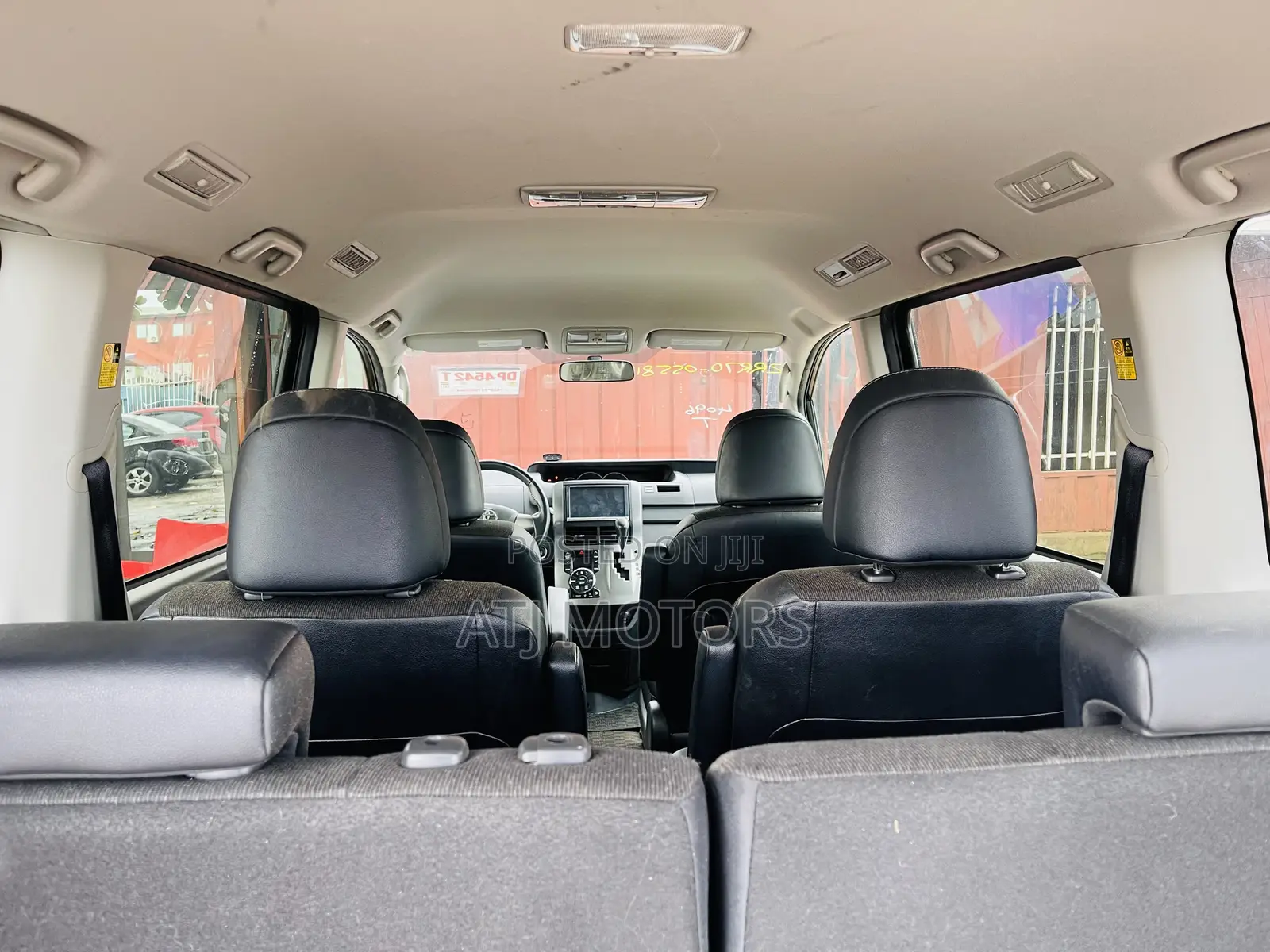 Toyota Voxy 2013 Black