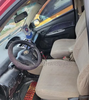 Toyota Belta 2010 Red