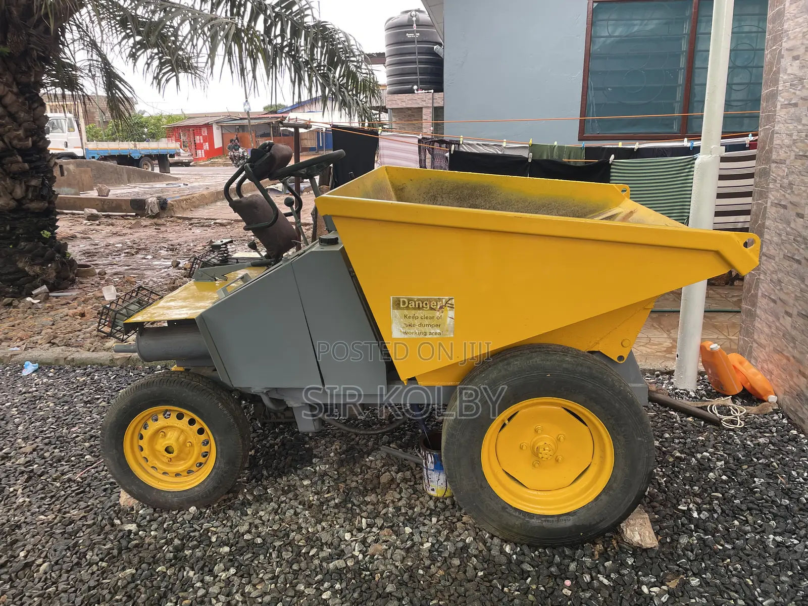 Ausa High-Capacity Rough-Terrain Site Dumper