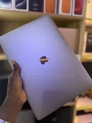 Laptop Apple MacBook Pro 2019 16GB Intel Core i9 SSD 512GB