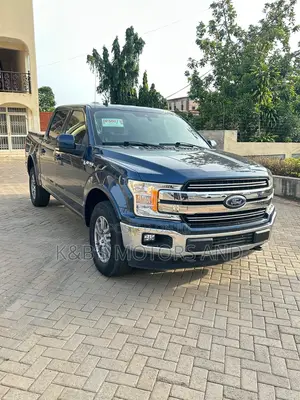 Ford F-150 Lariat 4x4 SuperCab Styleside 6.5 ft. box 145 in. WB 2019