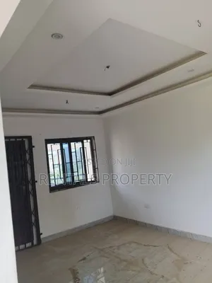2bdrm Block of Flats in Oyarifa Teimah, Pentecost for rent