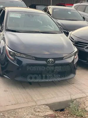 Toyota Corolla 2022 Blue