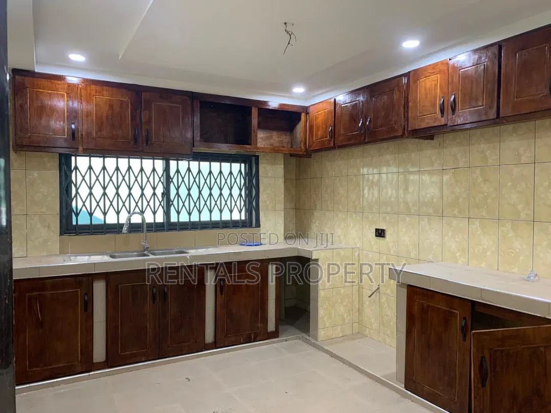 4bdrm House in Pentecost for rent