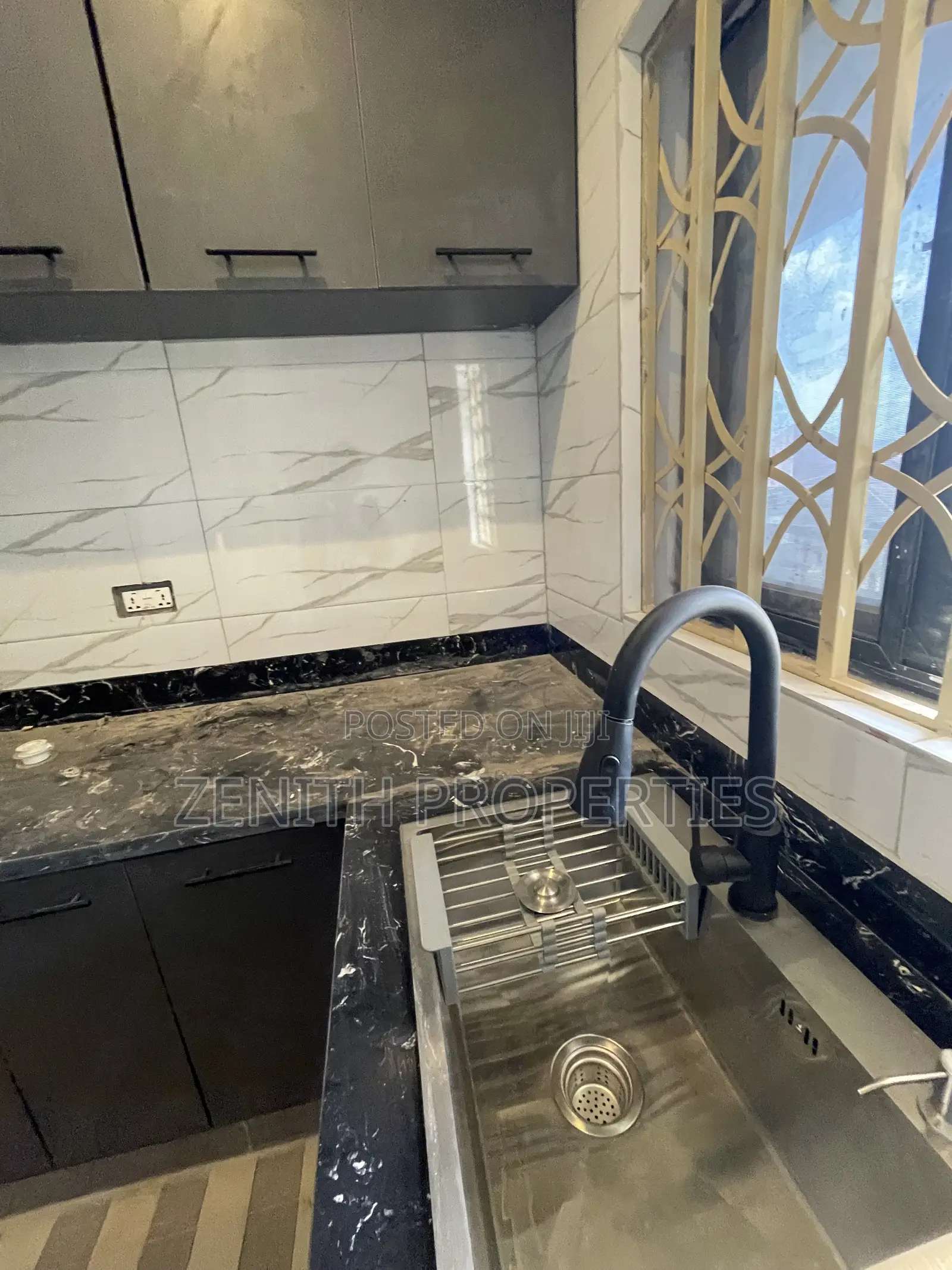2bdrm Apartment in Zenith Properties, West Hills Mall Area for rent