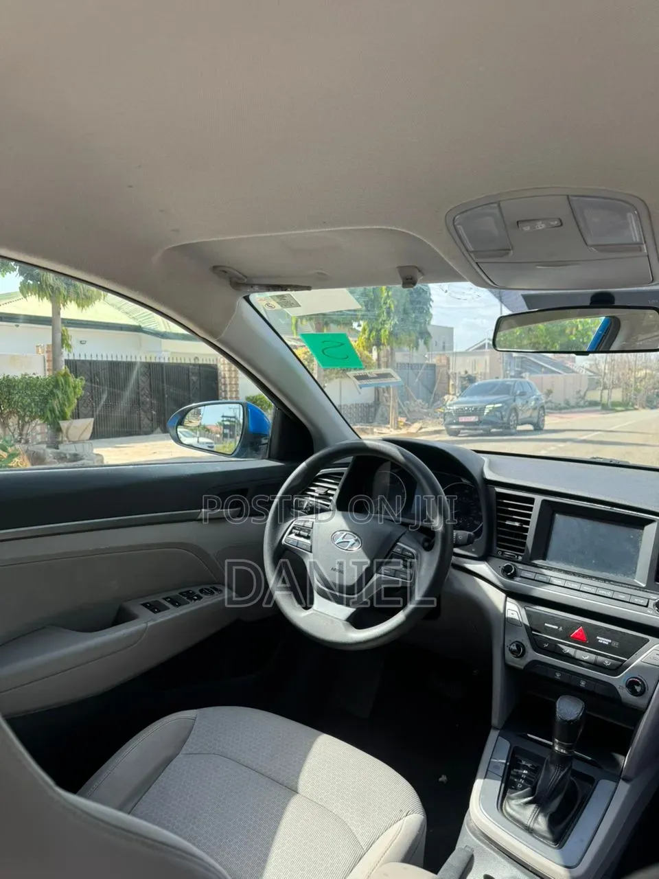 Hyundai Elantra 2017 Silver