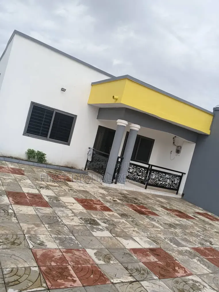 4bdrm House in First Digital Real, Malejor for rent