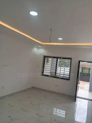 4bdrm House in First Digital Real, Malejor for rent