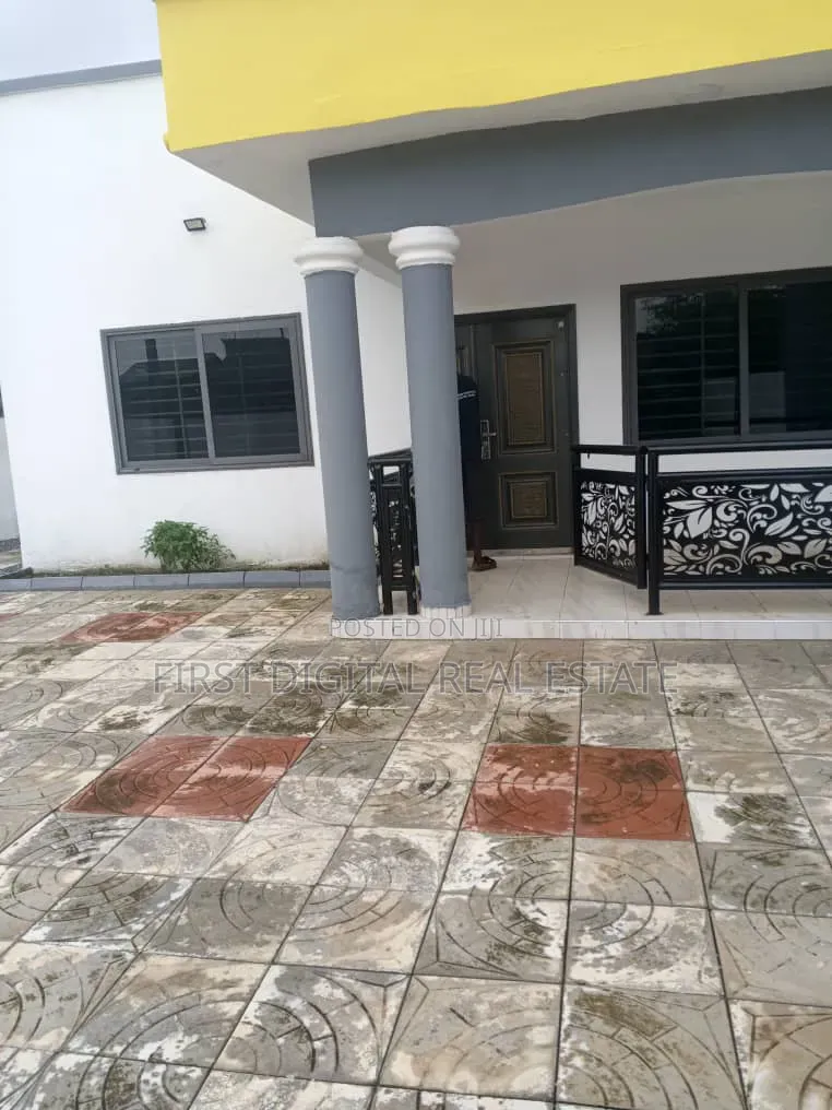 4bdrm House in First Digital Real, Malejor for rent