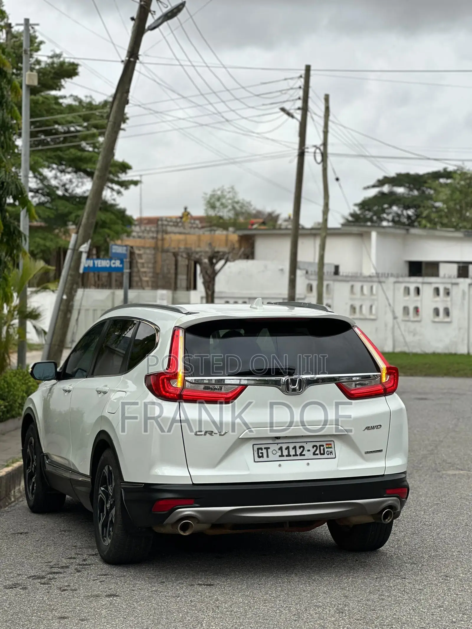 Honda CR-V Touring AWD 2018 White