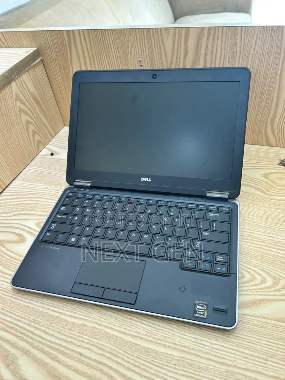 Laptop Dell Latitude E7240 8GB Intel Core i7 SSD 512GB