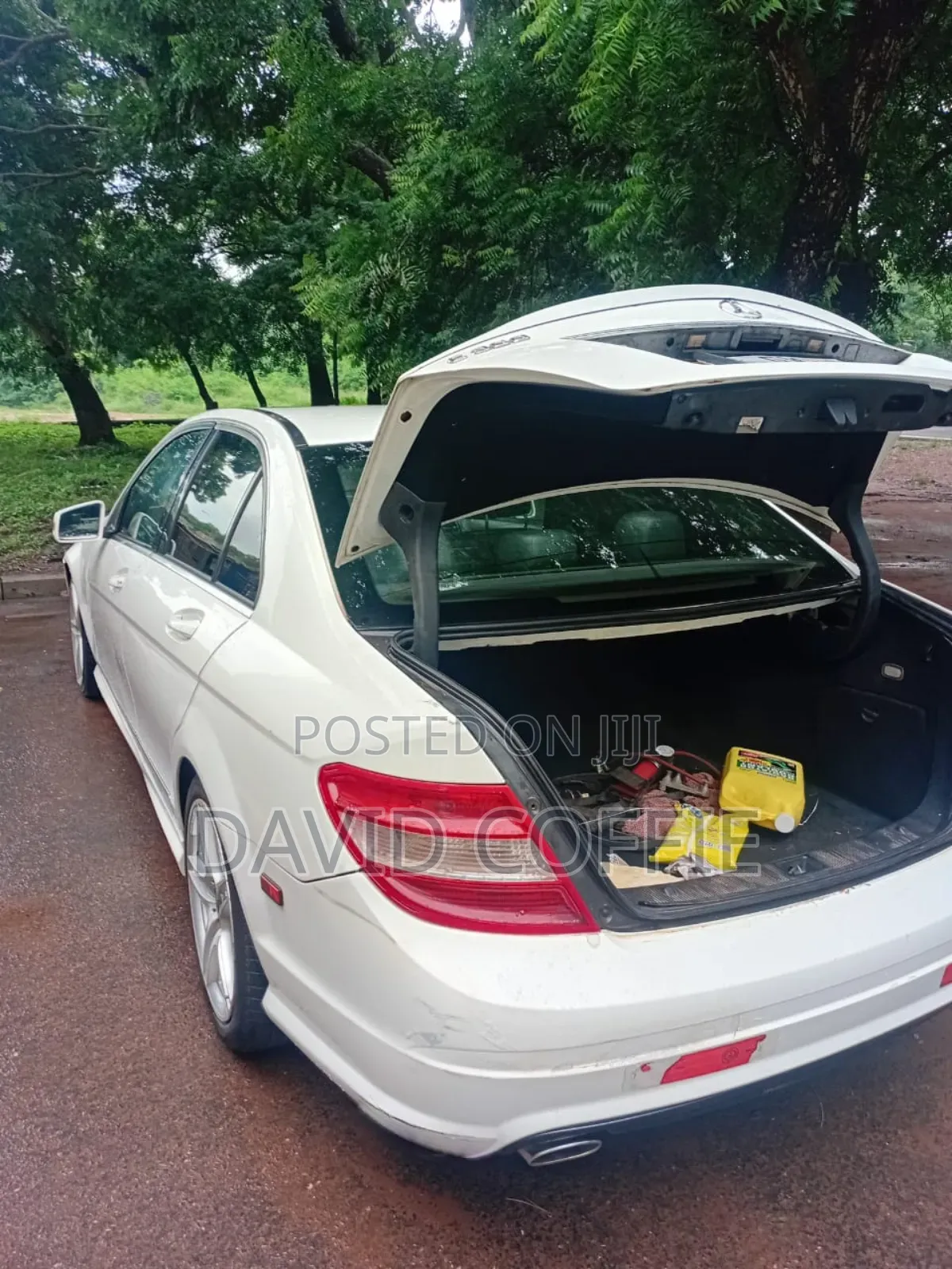 Mercedes-Benz C300 Luxury Sedan RWD (3.0L 6cyl 7A) 2008 White