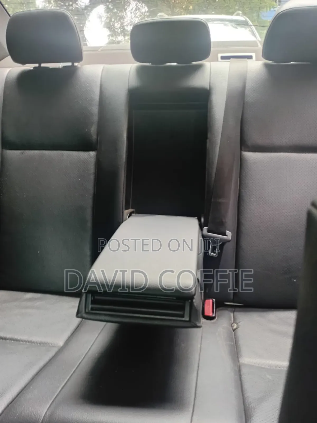 Mercedes-Benz C300 Luxury Sedan RWD (3.0L 6cyl 7A) 2008 White
