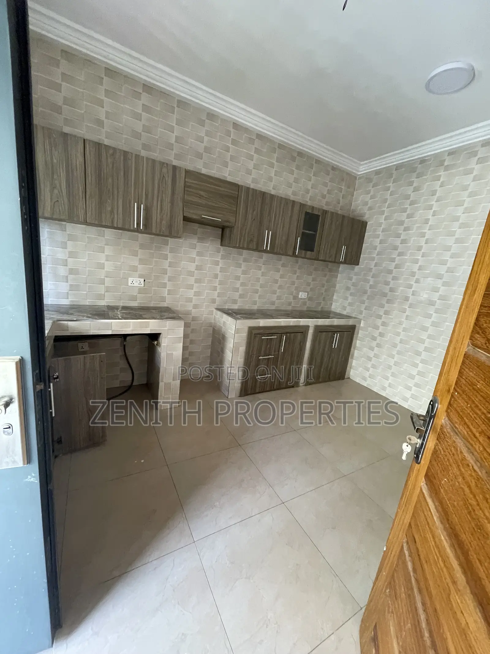 2bdrm Apartment in Zenith Properties, Bortiano for rent