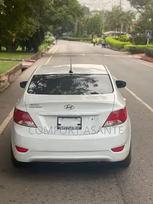 Hyundai Accent 2017 White