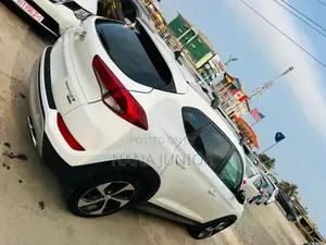 Hyundai Tucson 2017 White