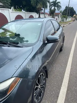 Toyota Corolla S 2015 1.8l