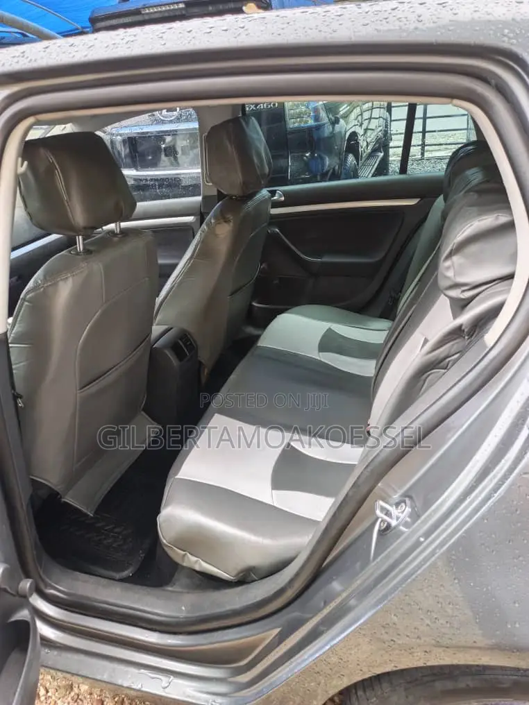 Volkswagen Golf 2012 Gray