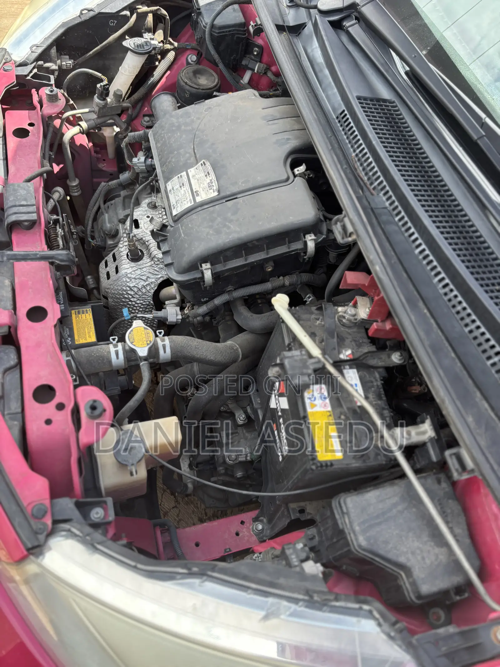 Toyota Vitz 1.0 FWD 3dr 2013 Pink