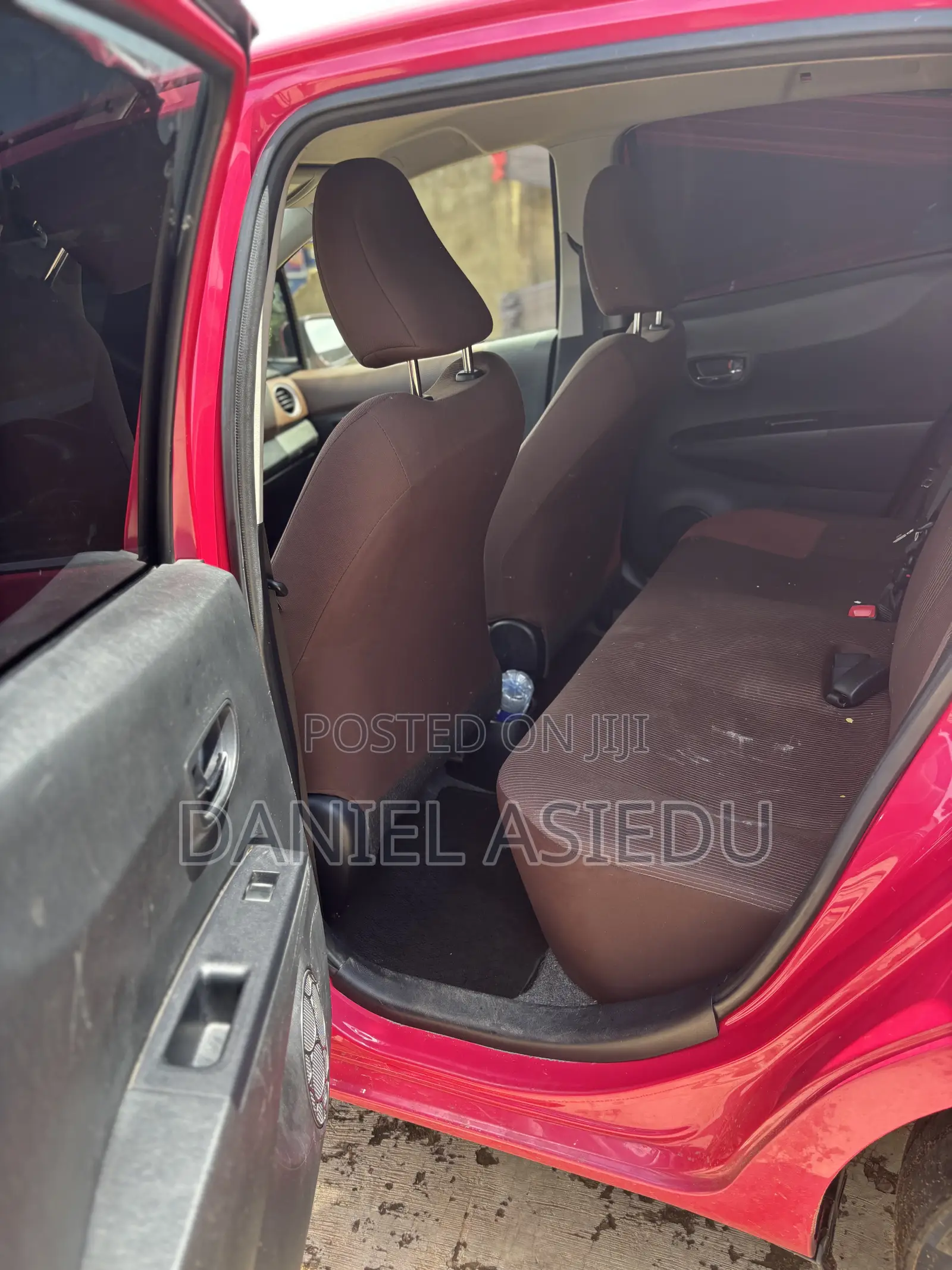 Toyota Vitz 1.0 FWD 3dr 2013 Pink