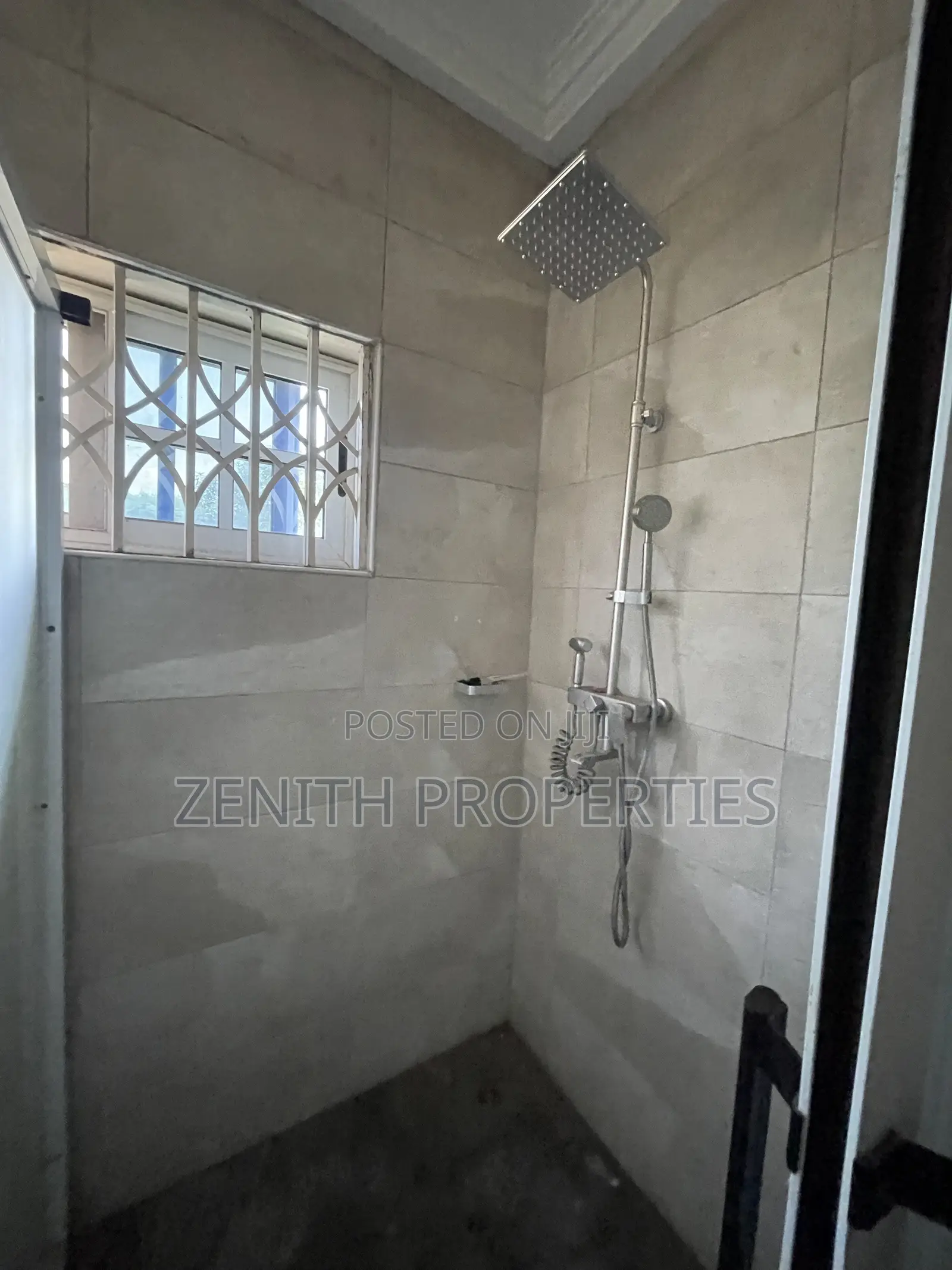 3bdrm Apartment in Zenith Properties, Old Barrier for rent