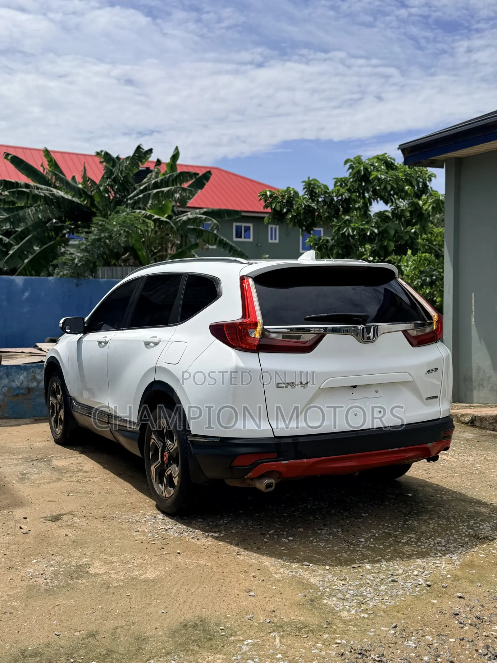 Honda CR-V Touring AWD 2019 White