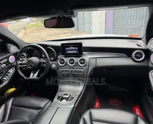 Mercedes-Benz C300 Sport 4Matic Sedan AWD (2.0L 4cyl 7A) 2017 White