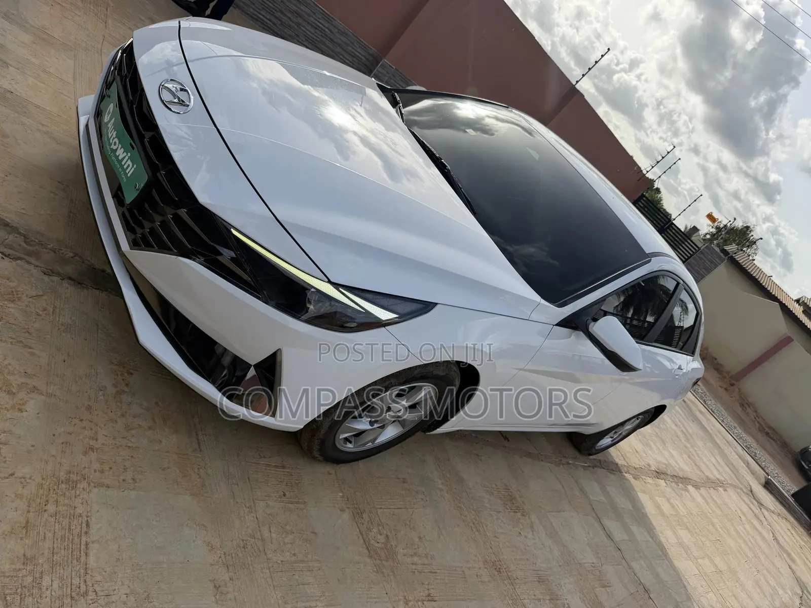 Hyundai Elantra SE 2021 White