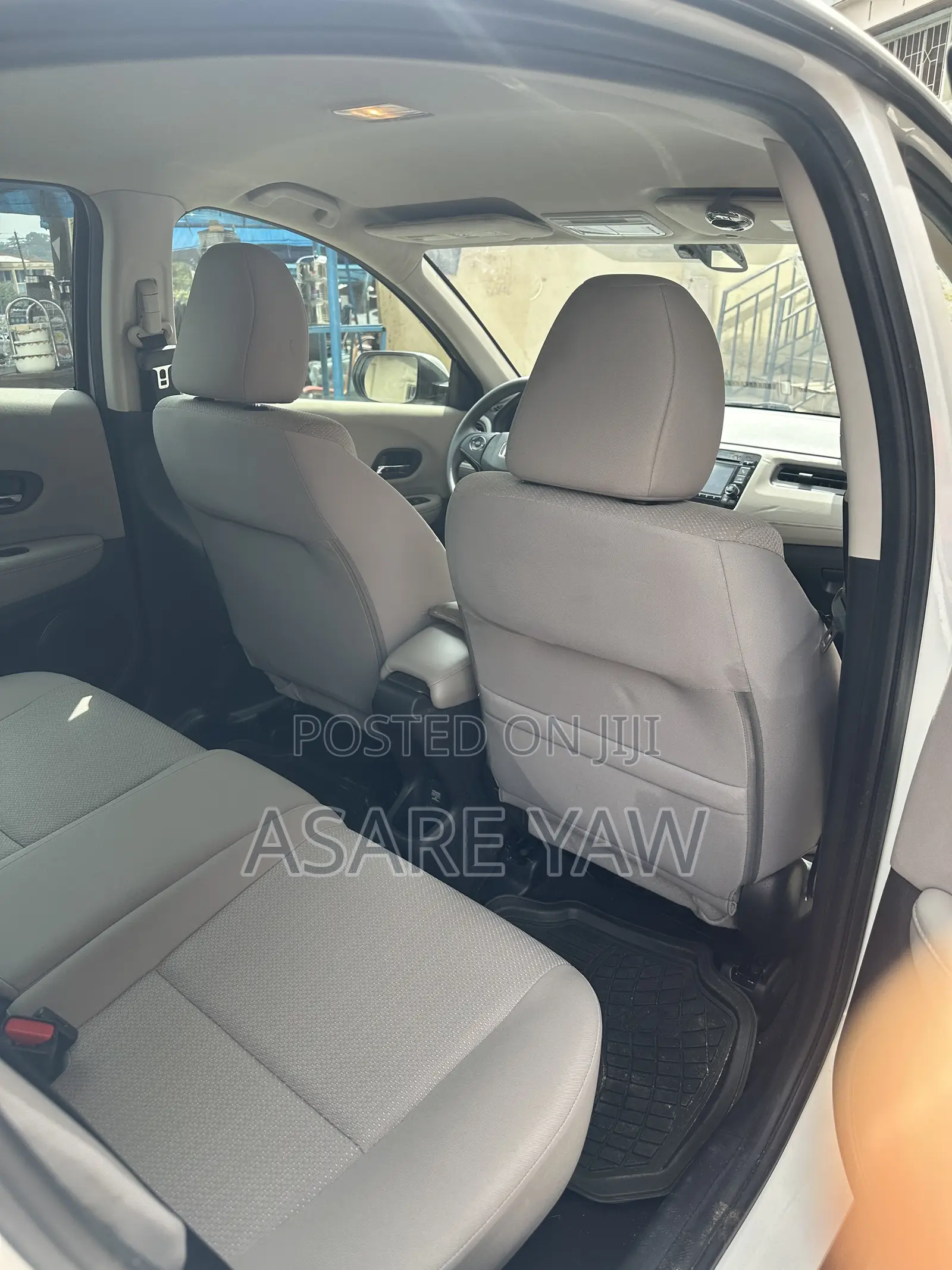 Honda HR-V LX FWD 2018 White