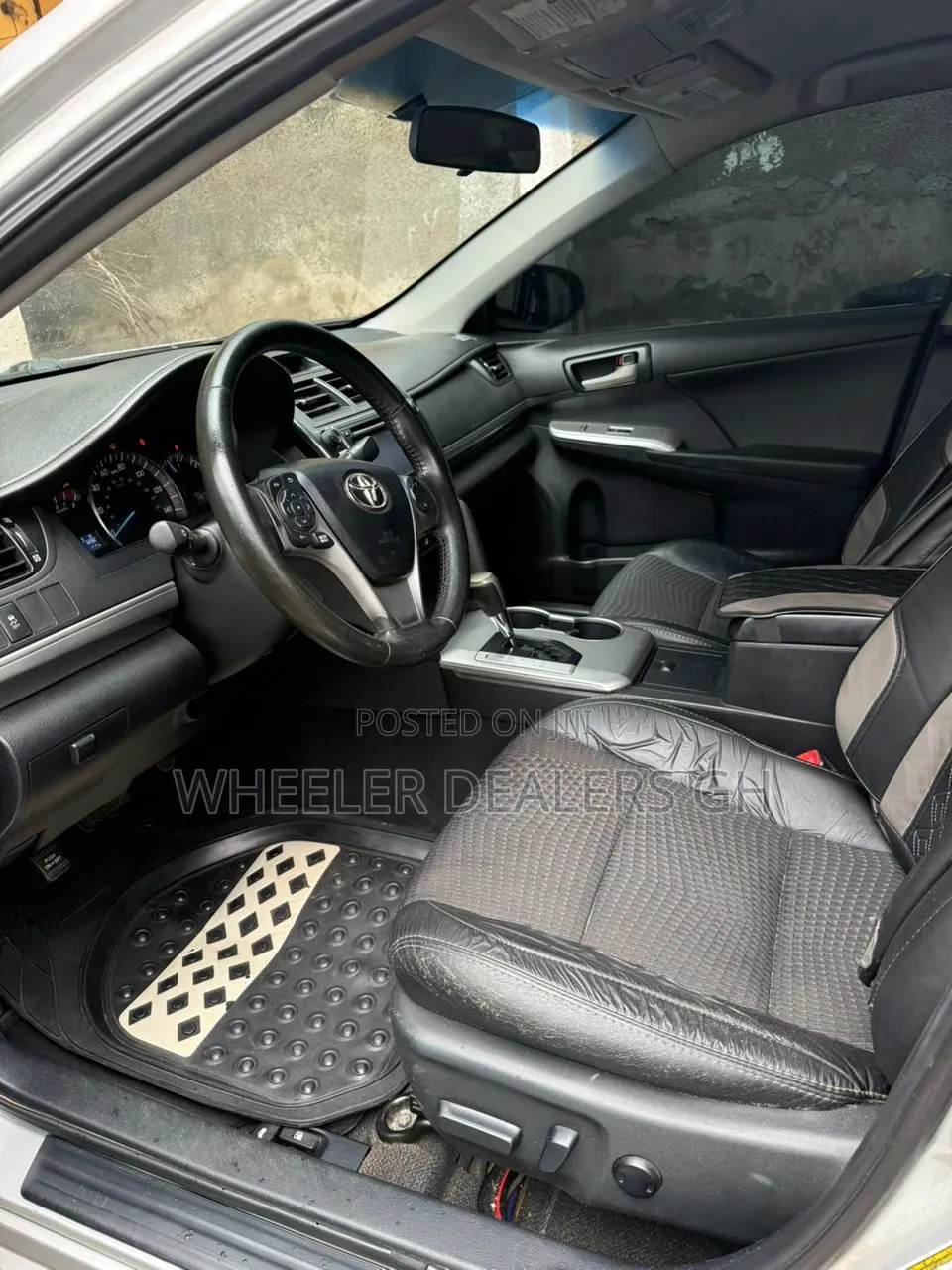 Toyota Camry 2013 Silver