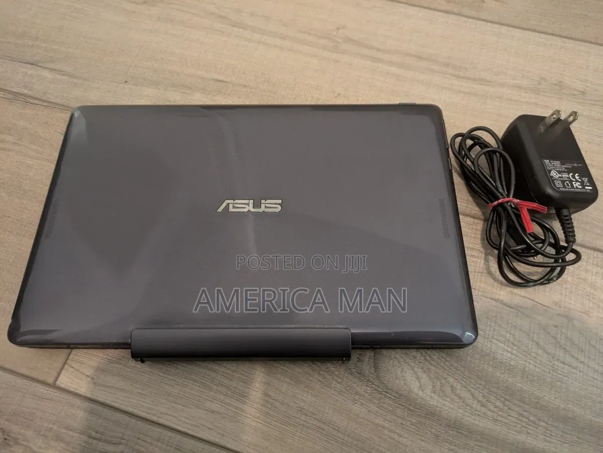 New Laptop Asus Transformer Book T100TAF 2GB Intel Core i5 SSD 72GB