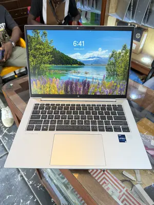 Laptop HP EliteBook 840 10 16GB Intel Core i5 SSD 512GB