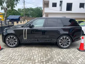 Land Rover Range Rover 2024 Black