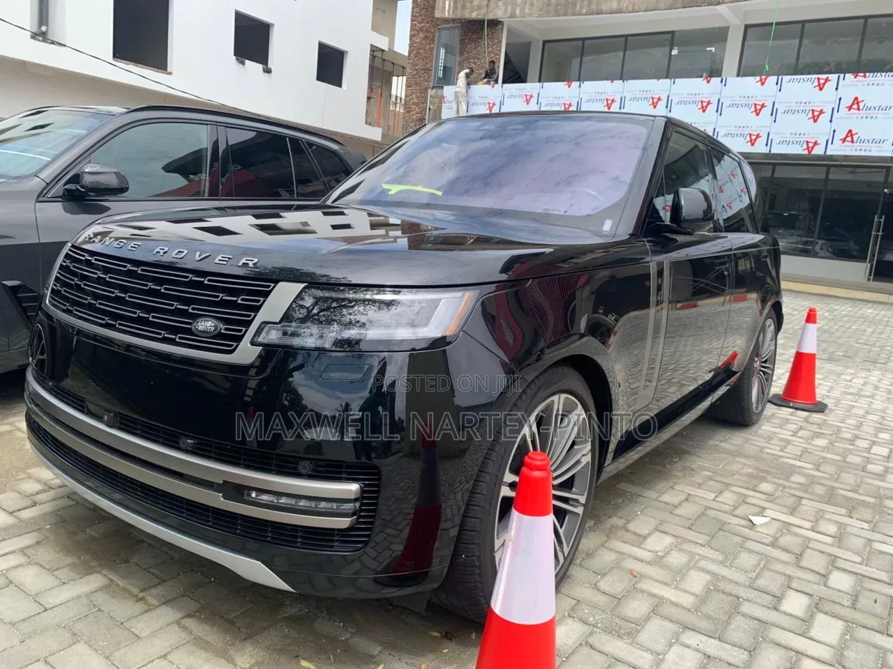 Land Rover Range Rover 2024 Black