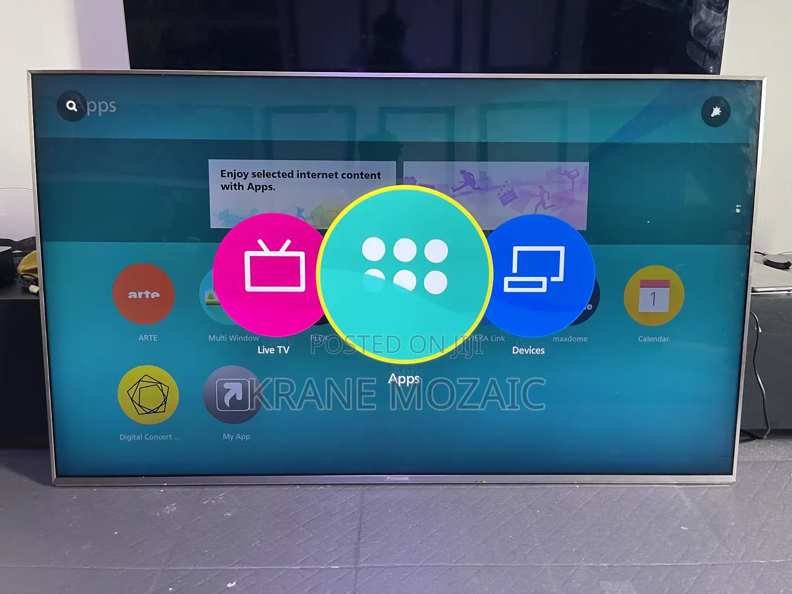 Panasonic Smart Satellite Tv