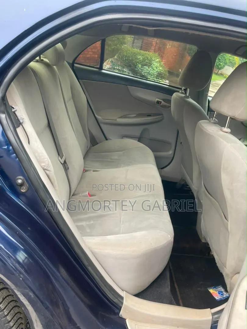 Toyota Corolla 2013 Blue