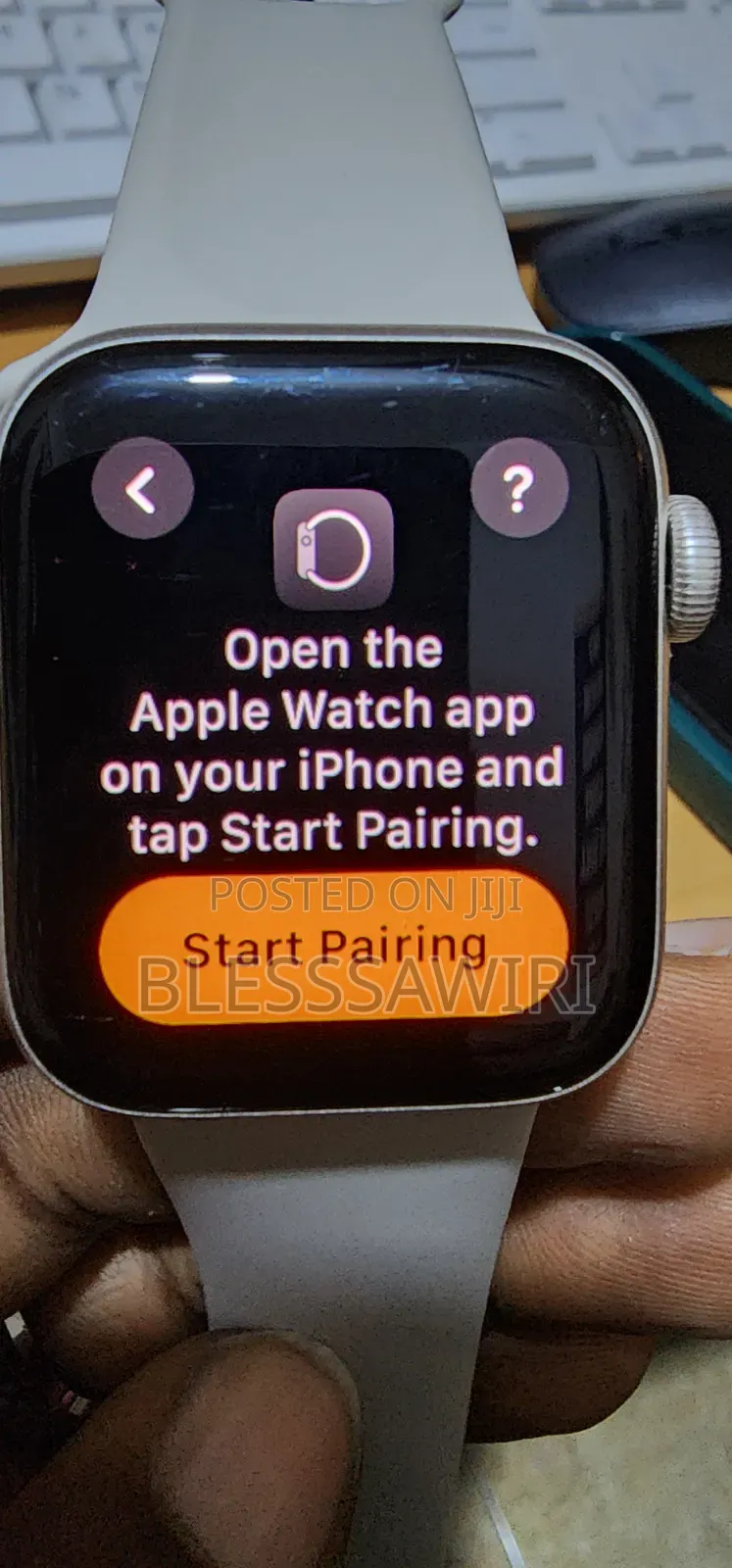 Apple Watch Series Se 2nd Gen 40mm (Gps + Cellular) - Starlight