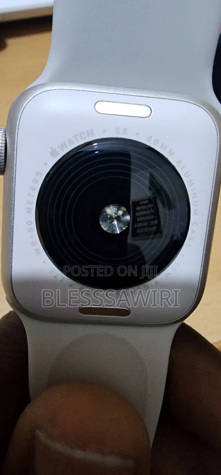 Apple Watch Series Se 2nd Gen 40mm (Gps + Cellular) - Starlight