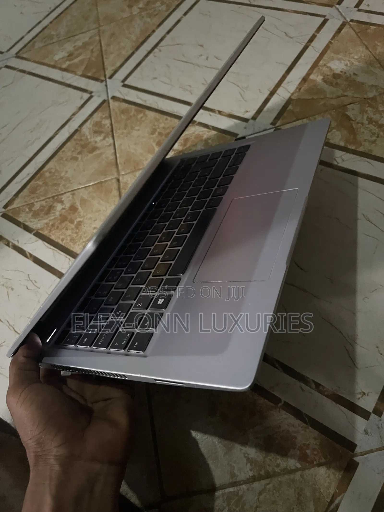 Laptop HP ProBook 445R G6 8GB AMD Ryzen 5 SSD 256GB