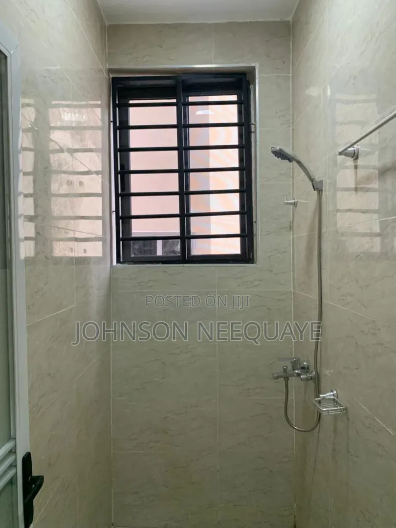 3bdrm Apartment in Collins Duada, Spintex for rent