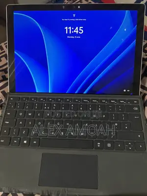 Laptop Microsoft Surface Pro 4GB Intel Core i5 SSHD (Hybrid) 128GB