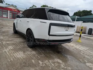 Land Rover Range Rover Autobiography LWB 2023 White