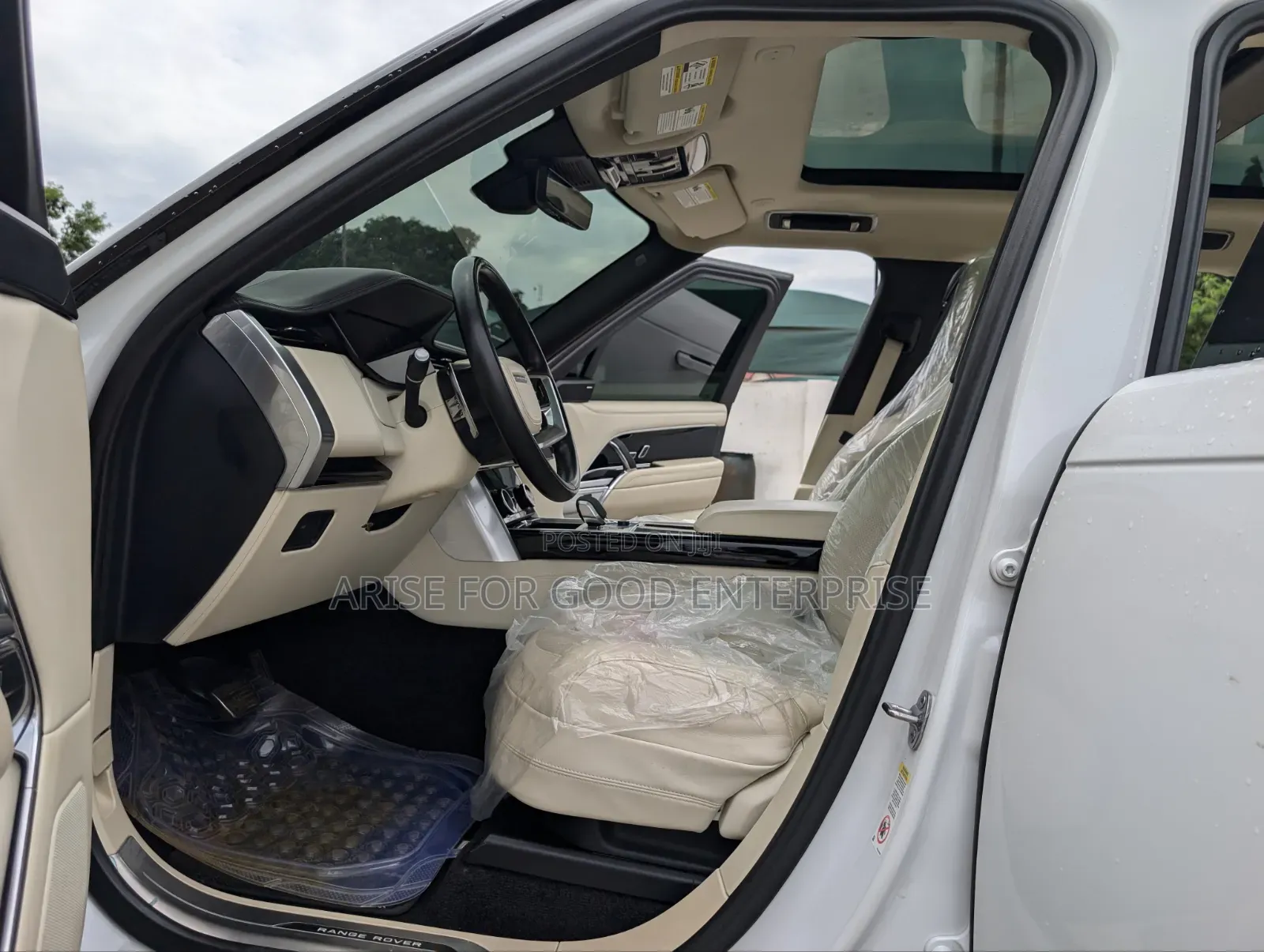 Land Rover Range Rover Autobiography LWB 2023 White