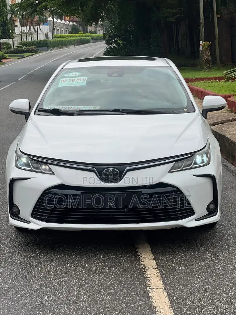 Toyota Corolla 2020 White