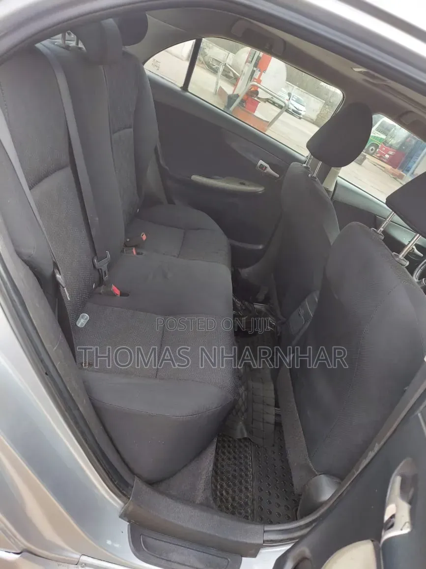 Toyota Corolla S 4dr Sedan (1.8L 4cyl 4A) 2010 Silver