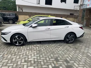 New Hyundai Elantra 2024 White