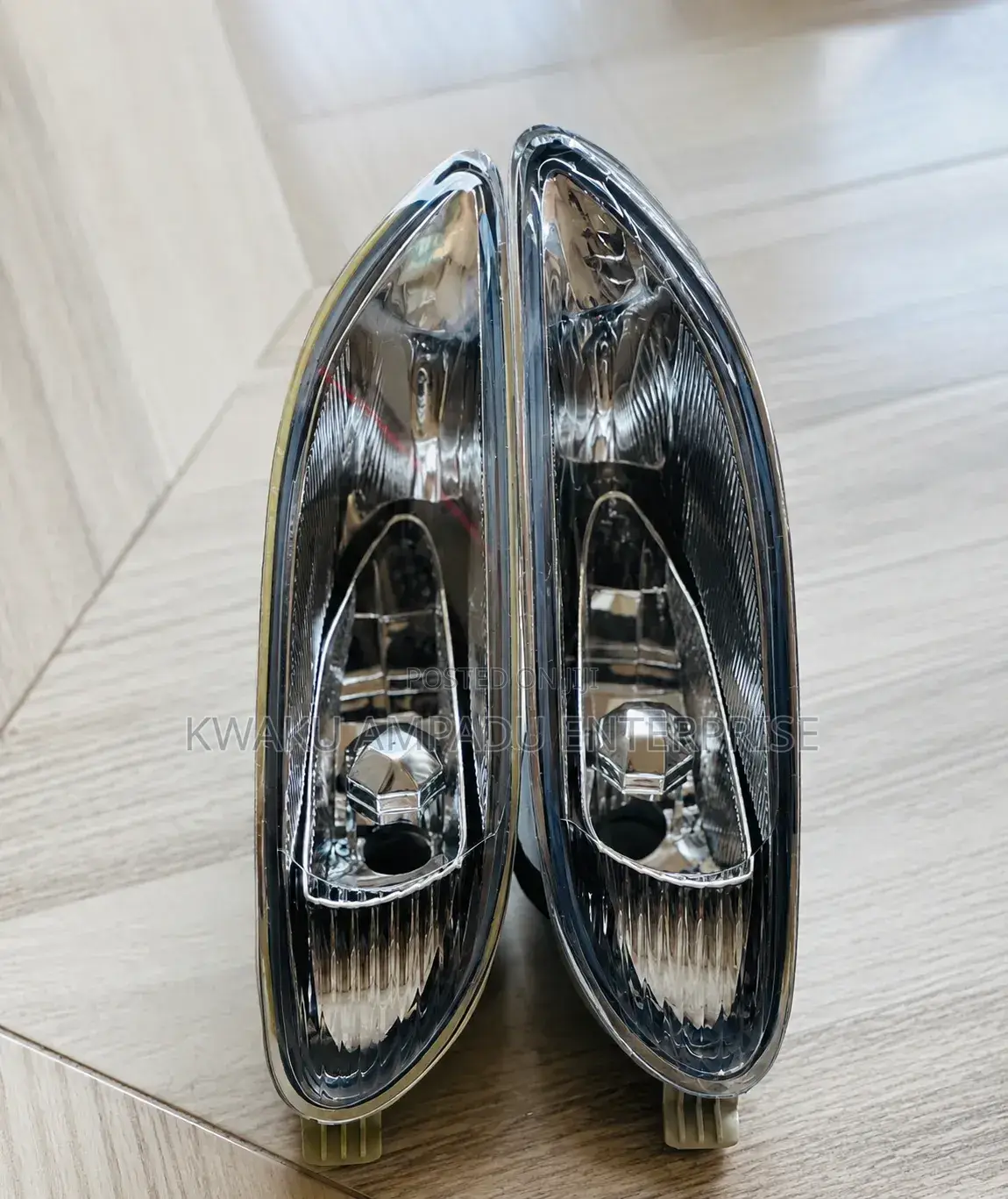03 - 06 Corolla Fog Light